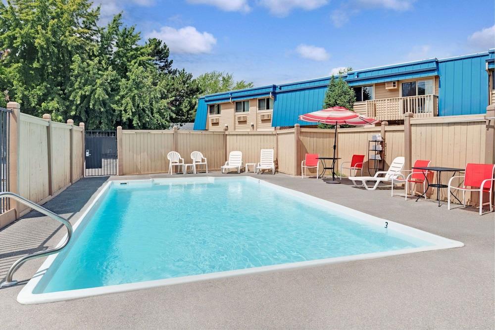 Ramada By Wyndham Spokane Valley Exteriér fotografie